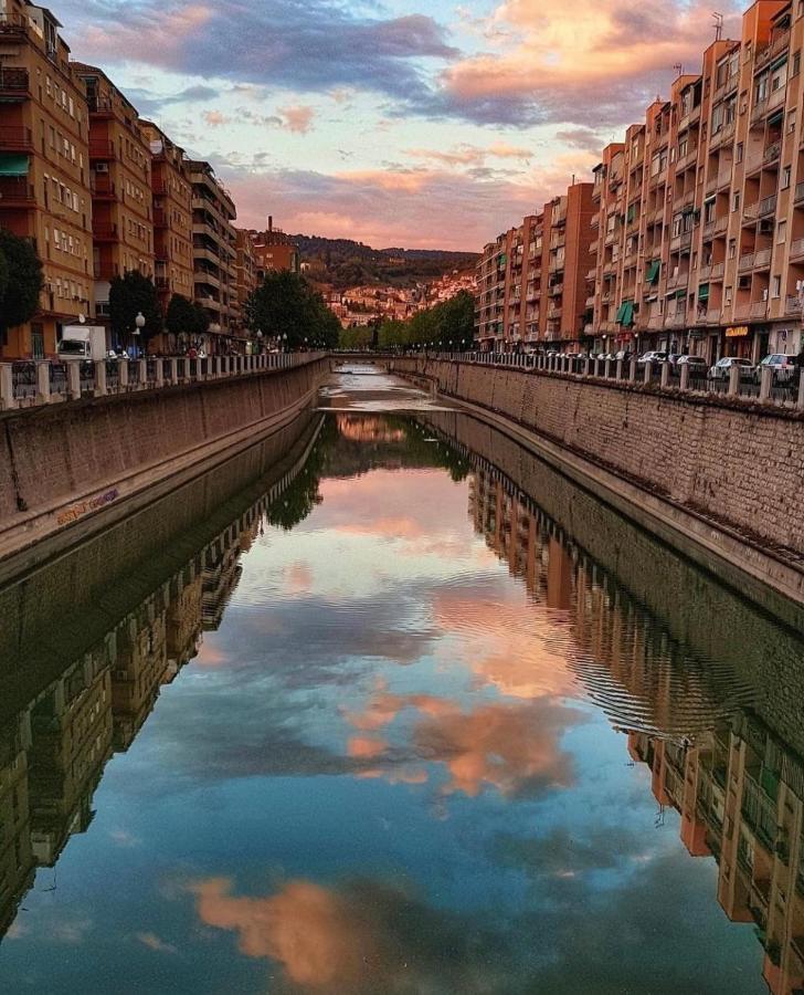 Apartamento Apartamento Ronda Genil Con Parking Gratuito Granada Exterior foto